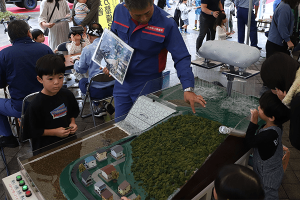 ななせダム模型展示