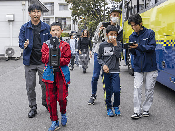 スマートフォンやタブレットを活用する3D測量　親子で体験 土木の日BUILDOITAバスツアー