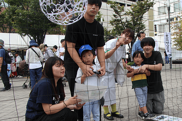 トイドローン操作体験　第５回土木建築フェスタin大分駅前